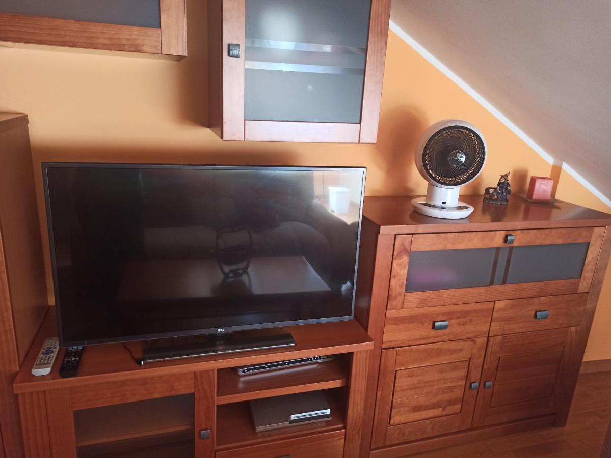 Acogedor Atico A Pie De Mar Y Montana. Apartment O Pindo Luaran gambar